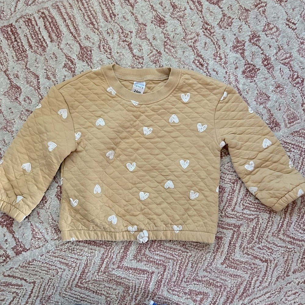 Carter’s heart print baby sweatshirt